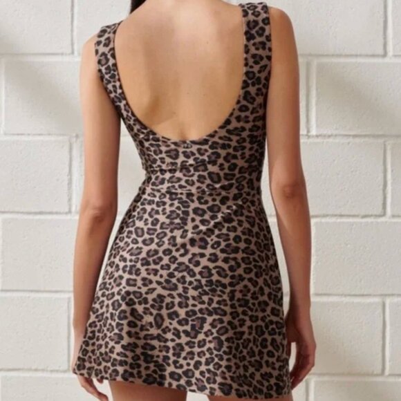 Abercombie Leopard Print Athletic Dress - Picture 2 of 2